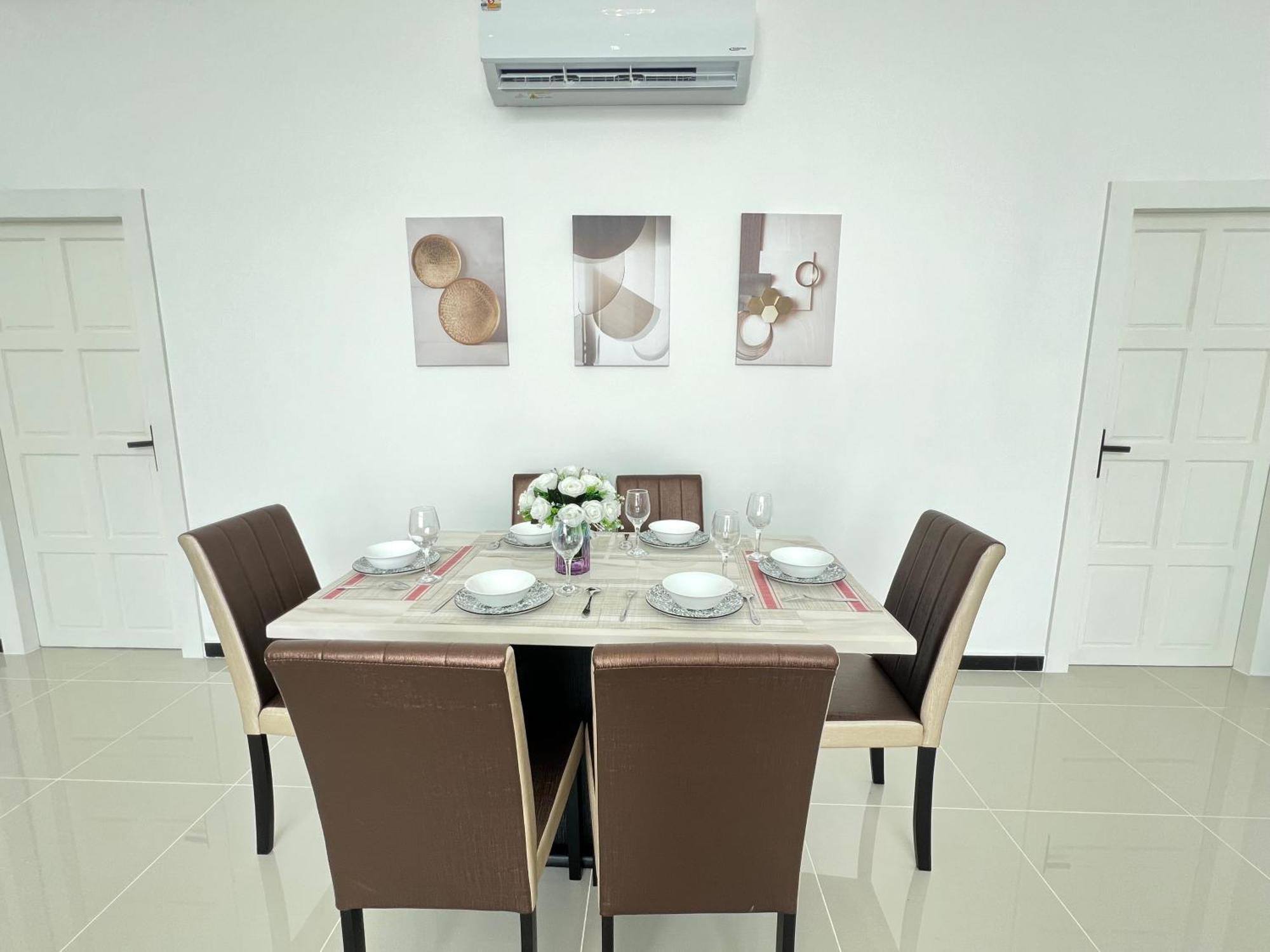 Cityhouse-roses,private Pool With Jacuzzi,near Walking Street * Pattaya