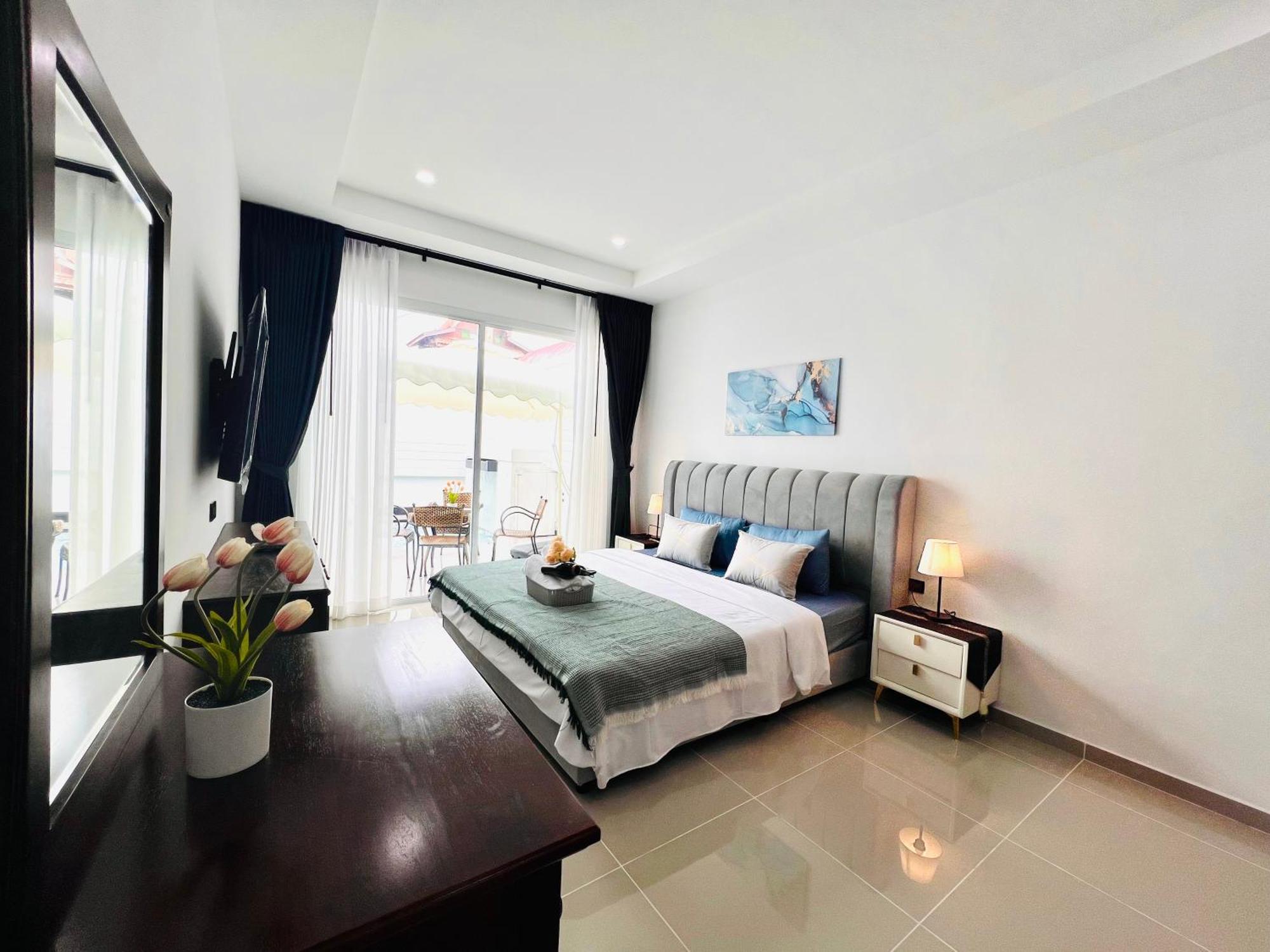 Cityhouse-roses,private Pool With Jacuzzi,near Walking Street